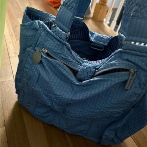 Special LeSportSac Blue Quilted Tote Bag